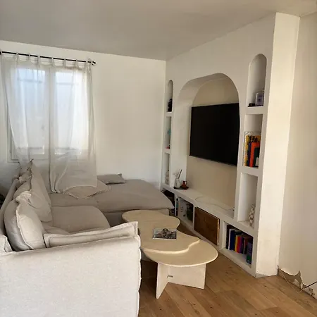 Hébergement de vacances Maison Au Calme Avec Piscine